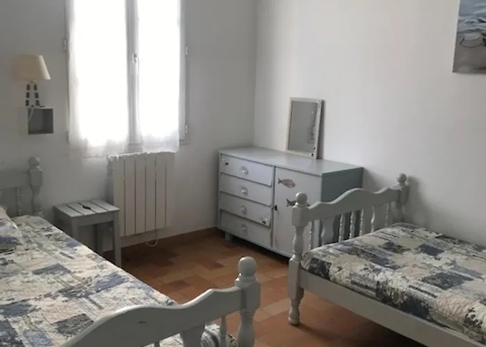 Maison Mitoyenne 4 Pers, Pres Plage, Animaux Acceptes - Fr-1-823-38 펜션 *