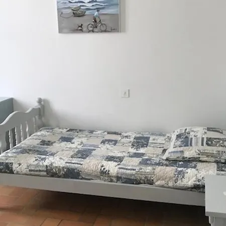Maison Mitoyenne 4 Pers, Pres Plage, Animaux Acceptes - Fr-1-823-38